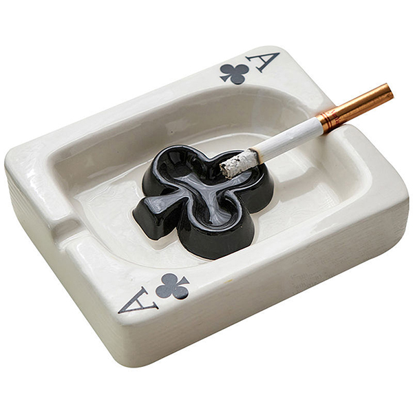 Creative Poker Ceramic Cigarette Ashtray Creative Poker Ceramic Cigarette Ashtray